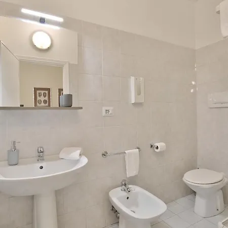 Madama Bed & Breakfast
